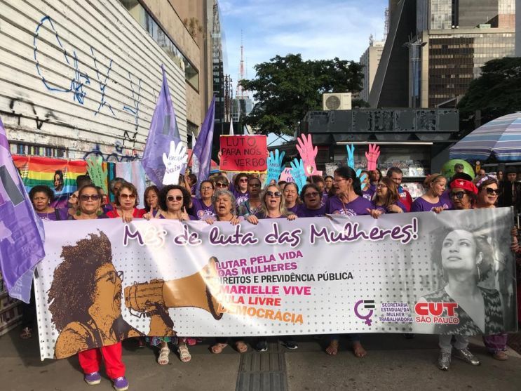 SP: 80 mil mulheres marcham contra Previdência