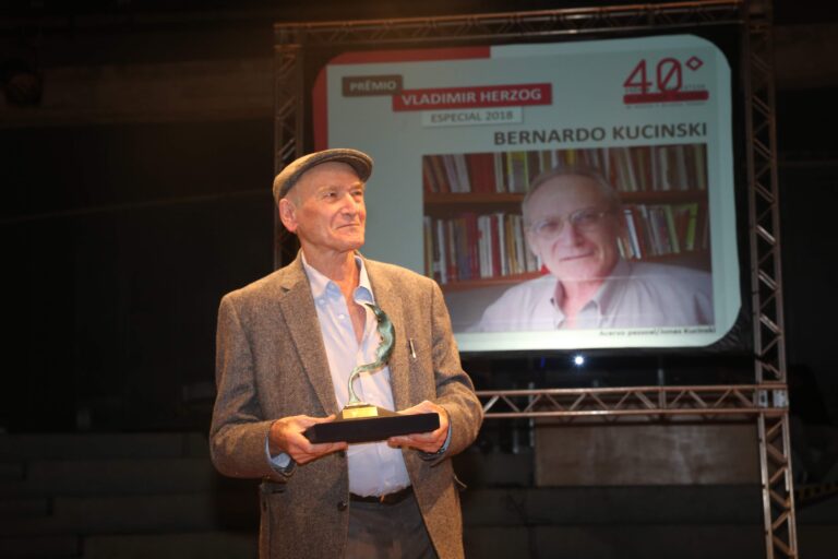 Bernardo Kucinski recebe Prêmio Especial