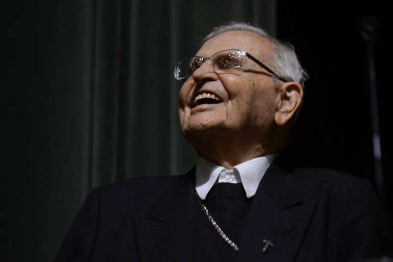 Exposição ressalta presença de Dom Paulo