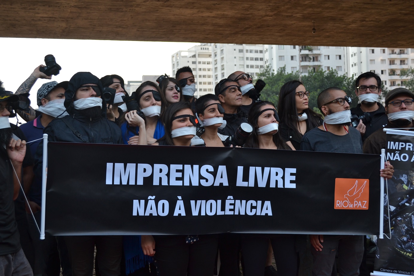 “Bater em jornalista é bater na sociedade inteira”