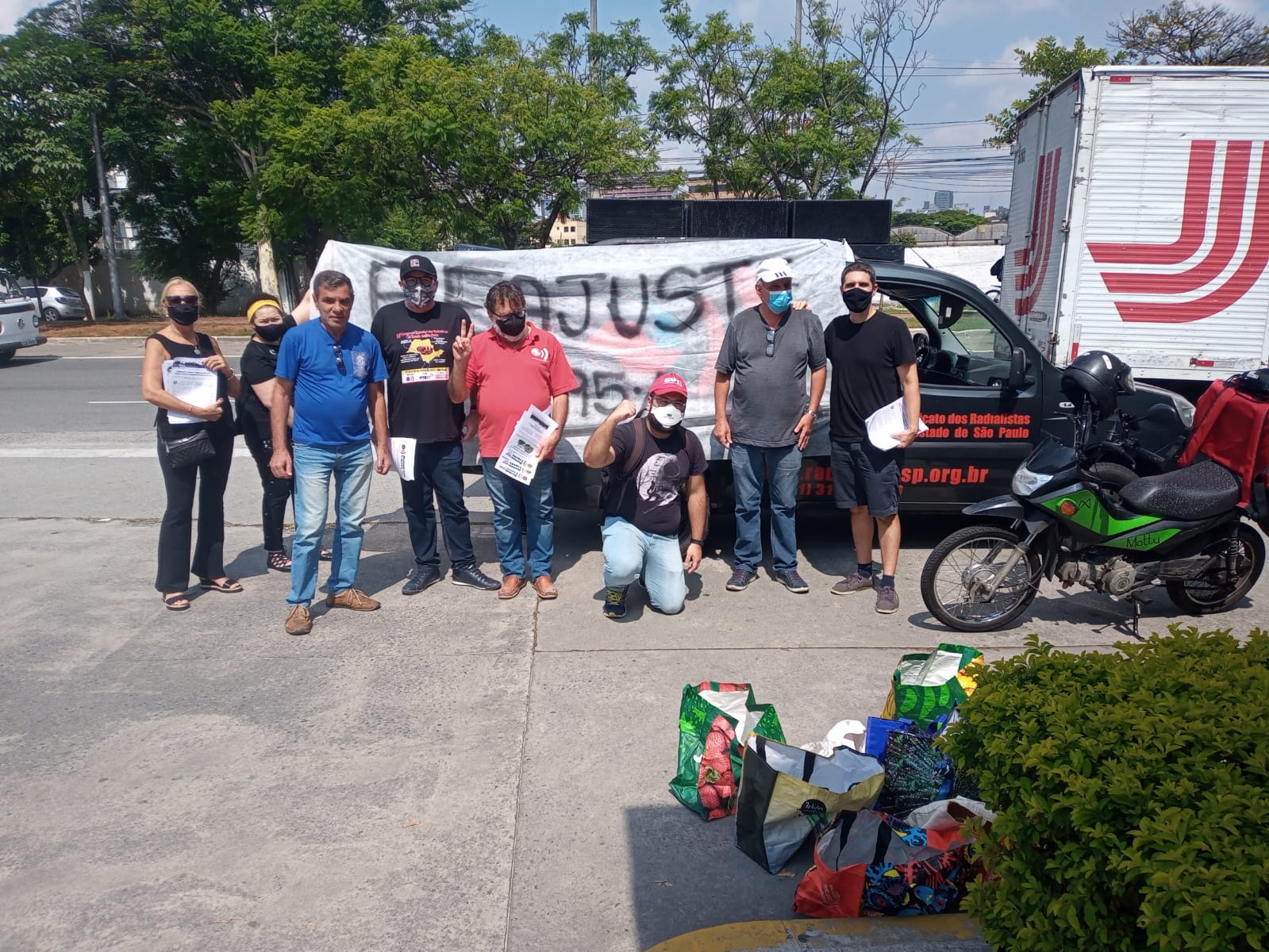 Jornalistas se mobilizam em luto e em luta no Dia do Repórter