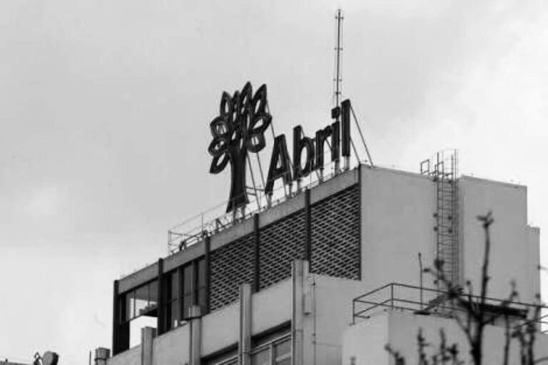 243 ex-trabalhadores da Abril lançam carta em apoio aos demitidos