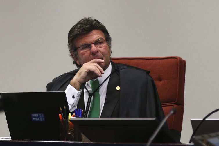 Ministros do STF retomam a inaceitável censura prévia