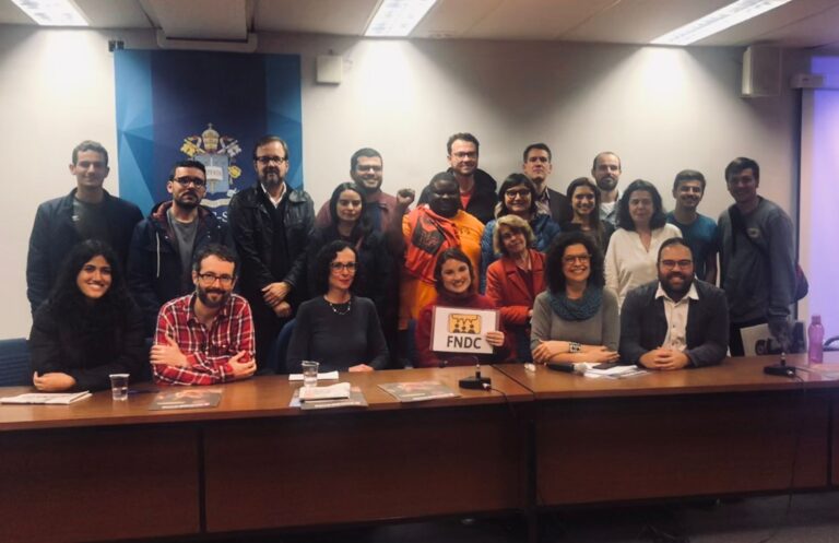 Entidades lançam Manifesto em Defesa do Jornalismo e da Democracia em ato nesta terça-feira (27)