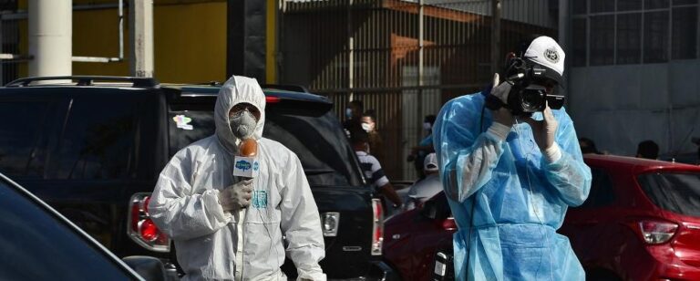 171 jornalistas mortos por covid na América Latina: o triplo das vítimas por violência em 2019