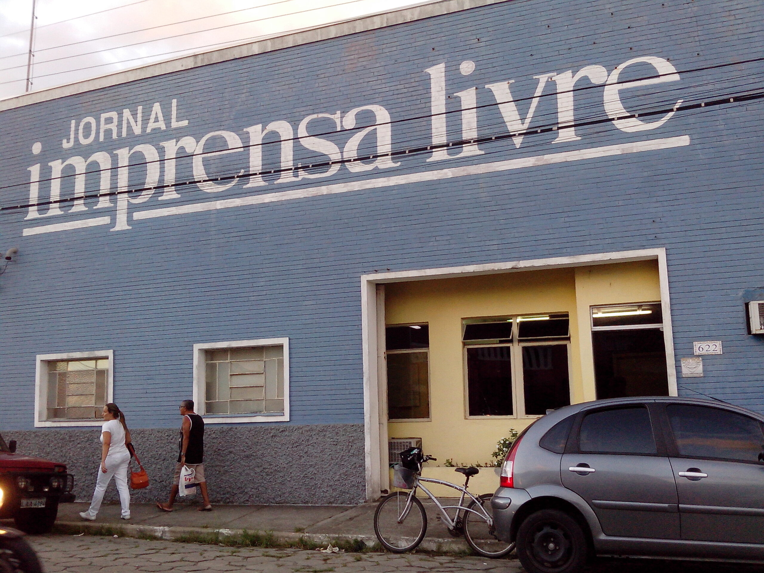 Vitória: jornalistas do Imprensa Livre recebem atrasados e encerram greve