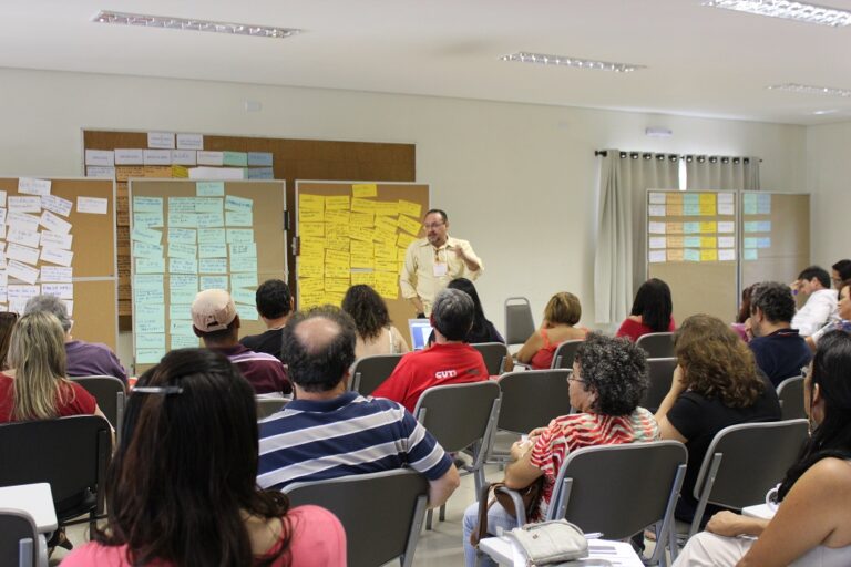Jornalistas participam do planejamento da gestão da CUT/SP