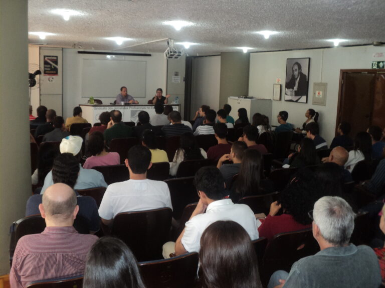 Alexandre Praetzel faz palestra no Sindicato