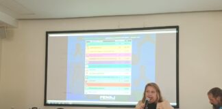 Violência contra jornalistas no Brasil cai, mas cerceamento judicial preocupa