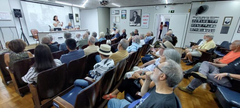 David de Moraes, ex-presidente do SJSP, é homenageado em ato na sede da entidade