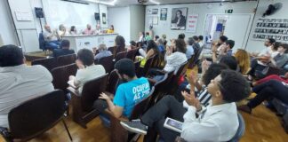 Ato rememora 60 anos do golpe, pede justiça por Herzog e lança manifesto em defesa do jornalismo e das/os jornalistas Foto: Eduardo Viné