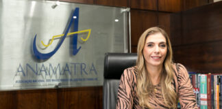“O vínculo trabalhista não acabou” Luciana Paula Conforti - Presidente da Anamatra