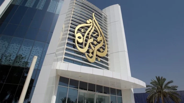 Ao invadir e fechar a sucursal da Al Jazeera na Cisjordânia, Israel reitera que é um Estado colonial opressor, delinquente e inimigo do jornalismo