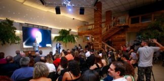 Inscrições para o Prêmio Fundação FEAC de Jornalismo são prorrogadas até 4 de novembro Evento de premiação de 2023: iniciativa da Fundação FEAC visa fomentar as pautas focadas nas causas sociais Crédito: Ricardo Lima