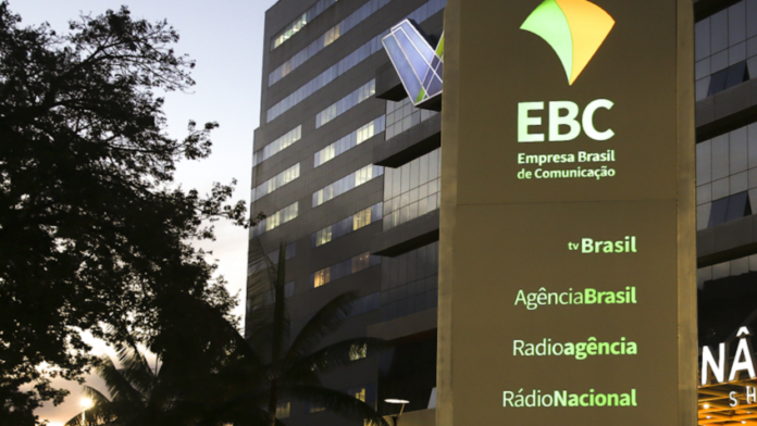 Fachada EBC