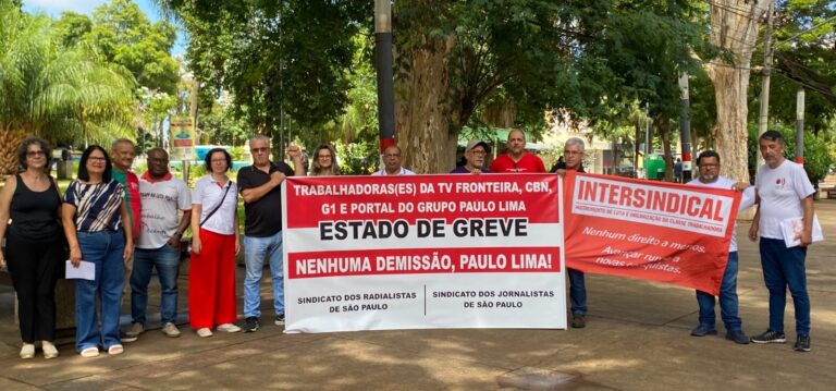 Sindicato dos radialistas e jornalistas em ato em Presidente Prudente