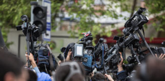 Campanha Salarial Rádio e TV: jornalistas garantem reajuste pela inflação e aumento real nos pisos das cidades do interior e litoral