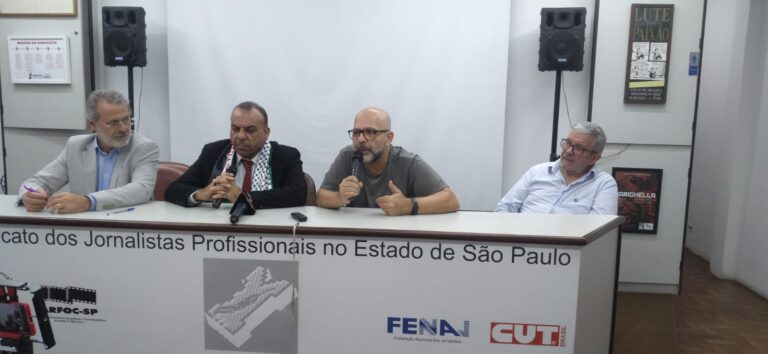 Coletiva de imprensa no auditório Vladimir Herzog, recebeu Murad Al Sudani, secretário-geral da União Geral dos Escritores Palestino