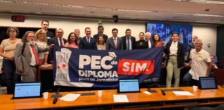 Chapa FENAJ em Luta é eleita com 94% dos votos Chapa FENAJ em Luta é eleita com 94% dos votos