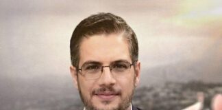 Israel assassina jornalista libanês Ali Noureddine, da Al-Manar TV, em ataque de drone no Líbano Ali Noureddine, jornalista assassinado por um drone de Israel na cidade de Tiro, no Líbano (foto: Agência Wana)