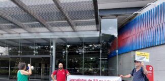 Sindicato denuncia irregularidades na Times CNBC Brasil Em janiero, o SJSP esteve na sede da CNBC Brasil em protesto contra demissões em plena campanha salarial e contra as pejotizações. Foto: Cecília Figueiredo.