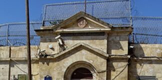 Organização israelense B’Tselem divulga “Inferno na Terra”, novo relatório sobre sistema prisional de Israel, que é “uma rede de campos de tortura” Centro de tortura de prisioneiros palestinos mantido pela Israeli Security Agency (ISA), ou Shin Bet (foto: B'Tselem)