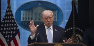 Trump recua de suas ameaças e aceita cessar-fogo de duas semanas com o Irã Depois de ameaçar extermínio da civilização iraniana, Trump aceita mediação do Paquistão e celebra cessar-fogo com o Irã (foto: Anadolu)