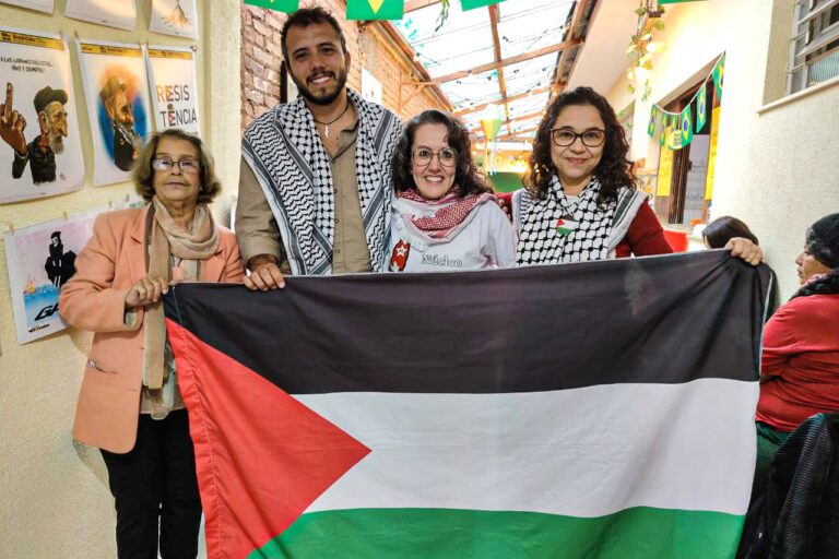 Ato em São Caetano reúne apoio à Palestina e critica projeto de Tabata